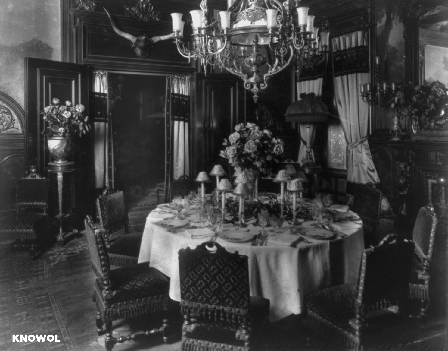 early 1900 dining room decorating